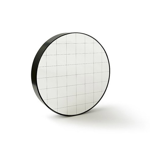 Specchio da parete Centimetri by Studiocharlie per Atipico